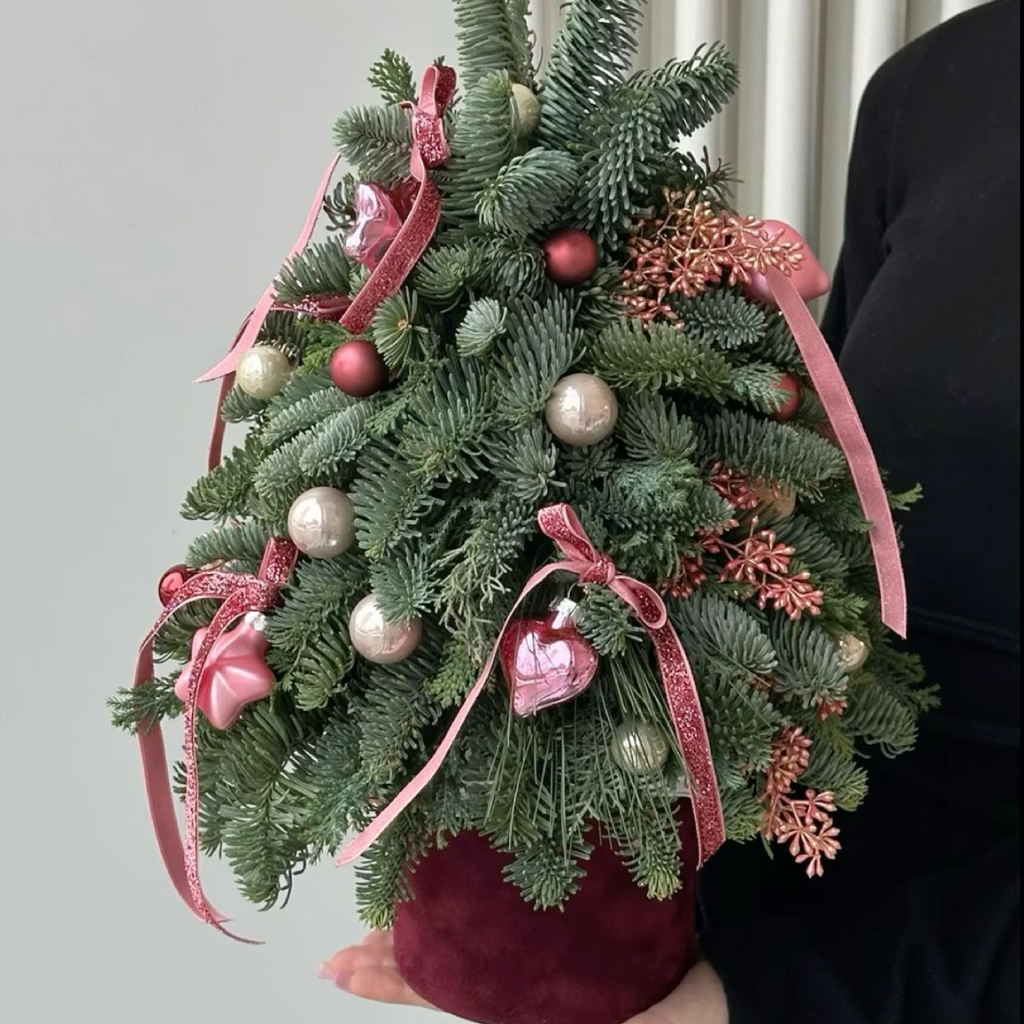Pink & Silver Christmas Tree