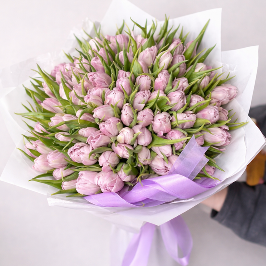 • 75 blush tulips bouquet Miami delivery
• Grand luxury tulips Sunny Isles Beach florist
• International Women’s Day flowers Aventura Miami
• Premium tulips BLÜM Miami grand bouquet
