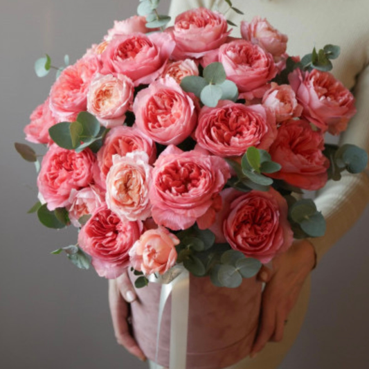 Coral Garden Roses in Hat Box