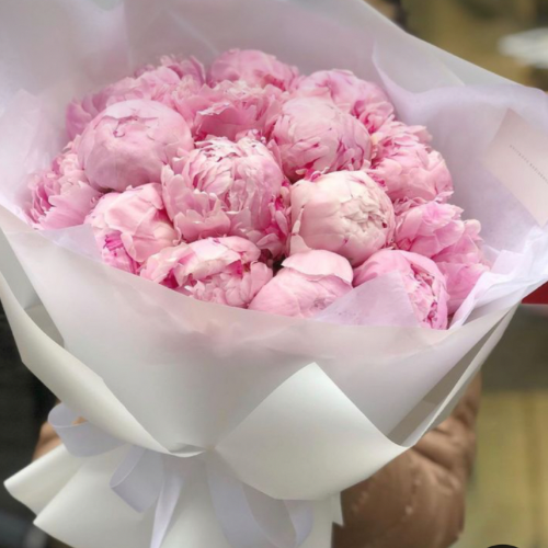 Peonies bouquet