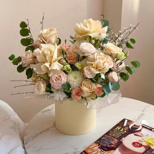 Elegant Pastel Flower Box – Miami Delivery